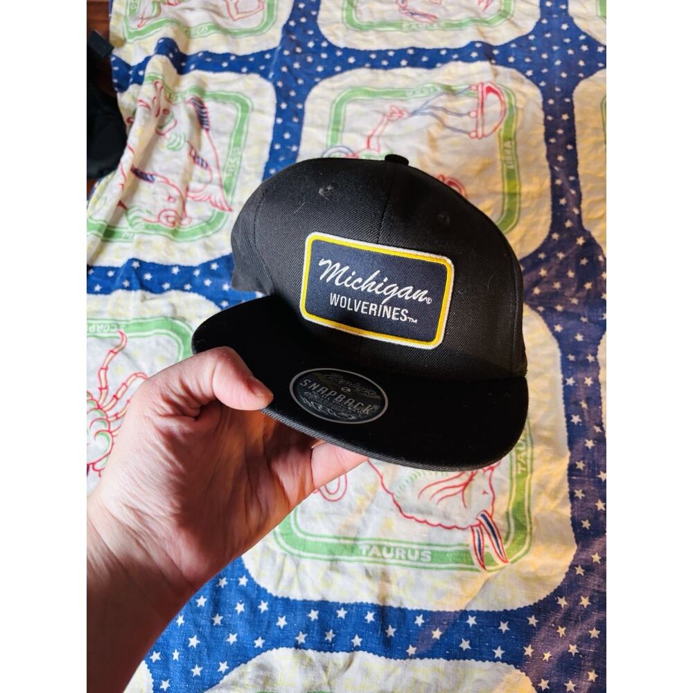 Zephyr Michigan Wolverines Script Flat Hat Cap Snapback Adjustable Dark Gray